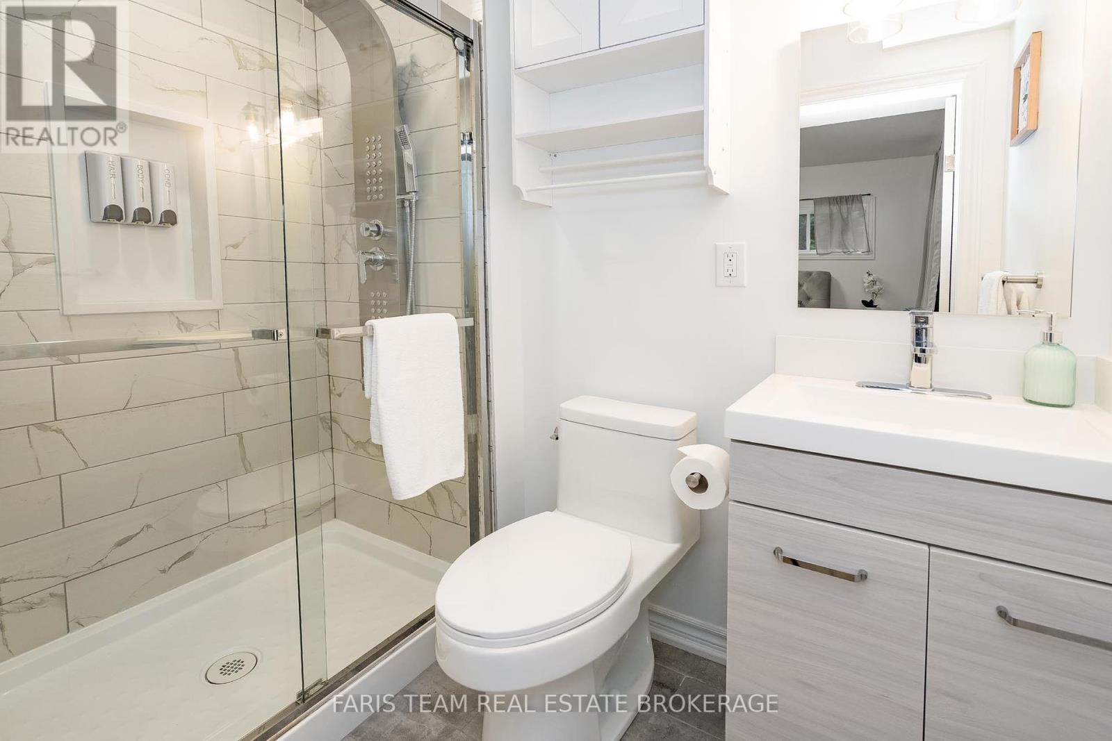 122 Mitchells Beach Road, Tay (Victoria Harbour), Ontario  L0K 2A0 - Photo 12 - S12262277