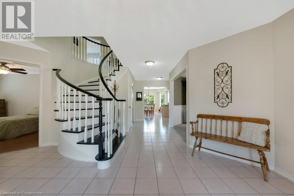 Property at 32 KINGFISHER Crescent image 5