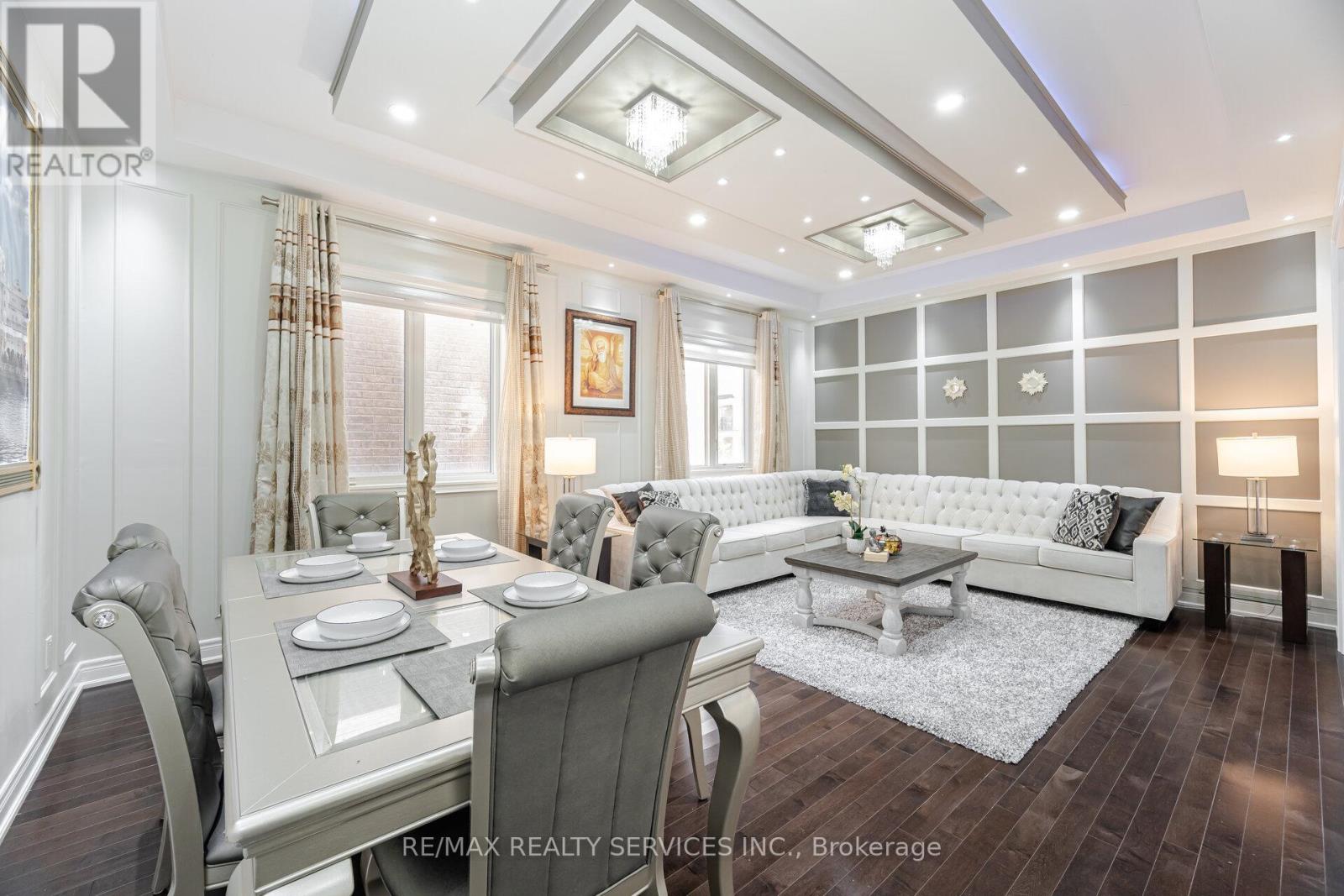 16 Venue Road, Brampton (Toronto Gore Rural Estate), Ontario  L6P 4E5 - Photo 11 - W12262258