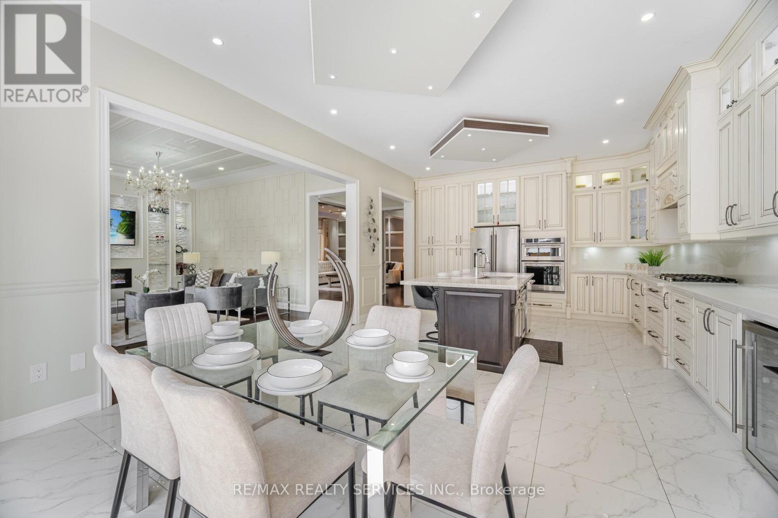 16 Venue Road, Brampton (Toronto Gore Rural Estate), Ontario  L6P 4E5 - Photo 18 - W12262258