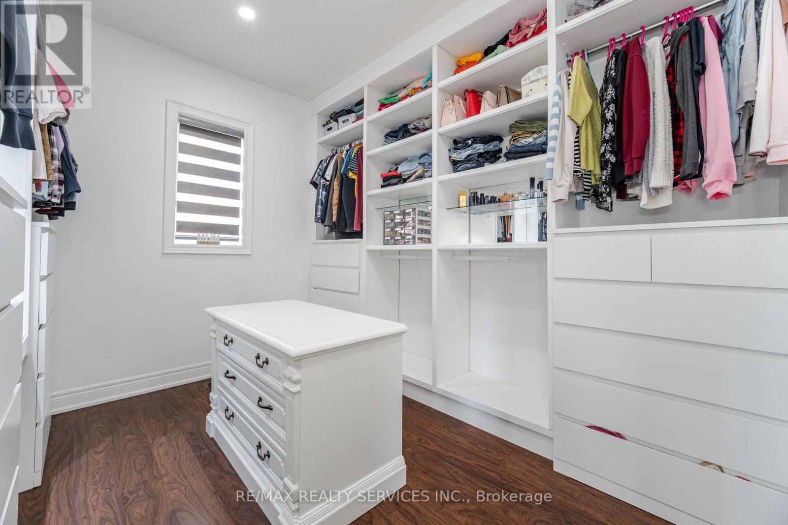 16 Venue Road, Brampton (Toronto Gore Rural Estate), Ontario  L6P 4E5 - Photo 32 - W12262258
