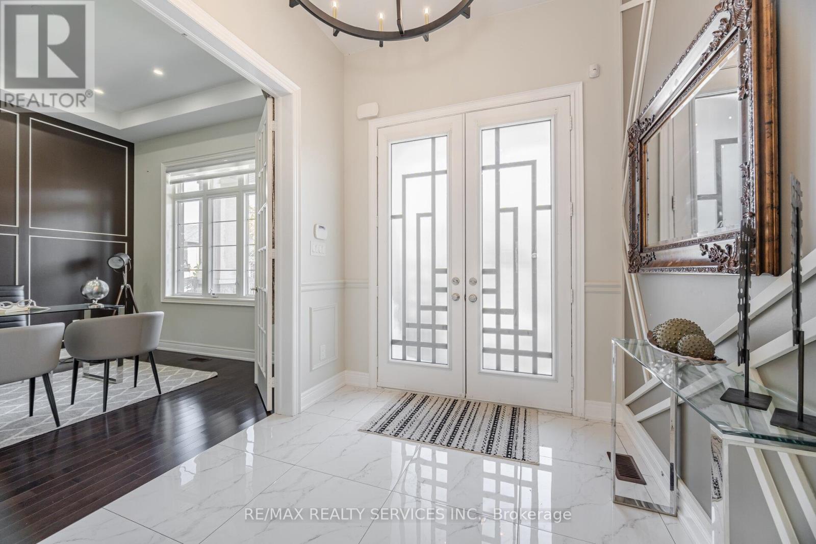 Property at 16 VENUE ROAD image 4