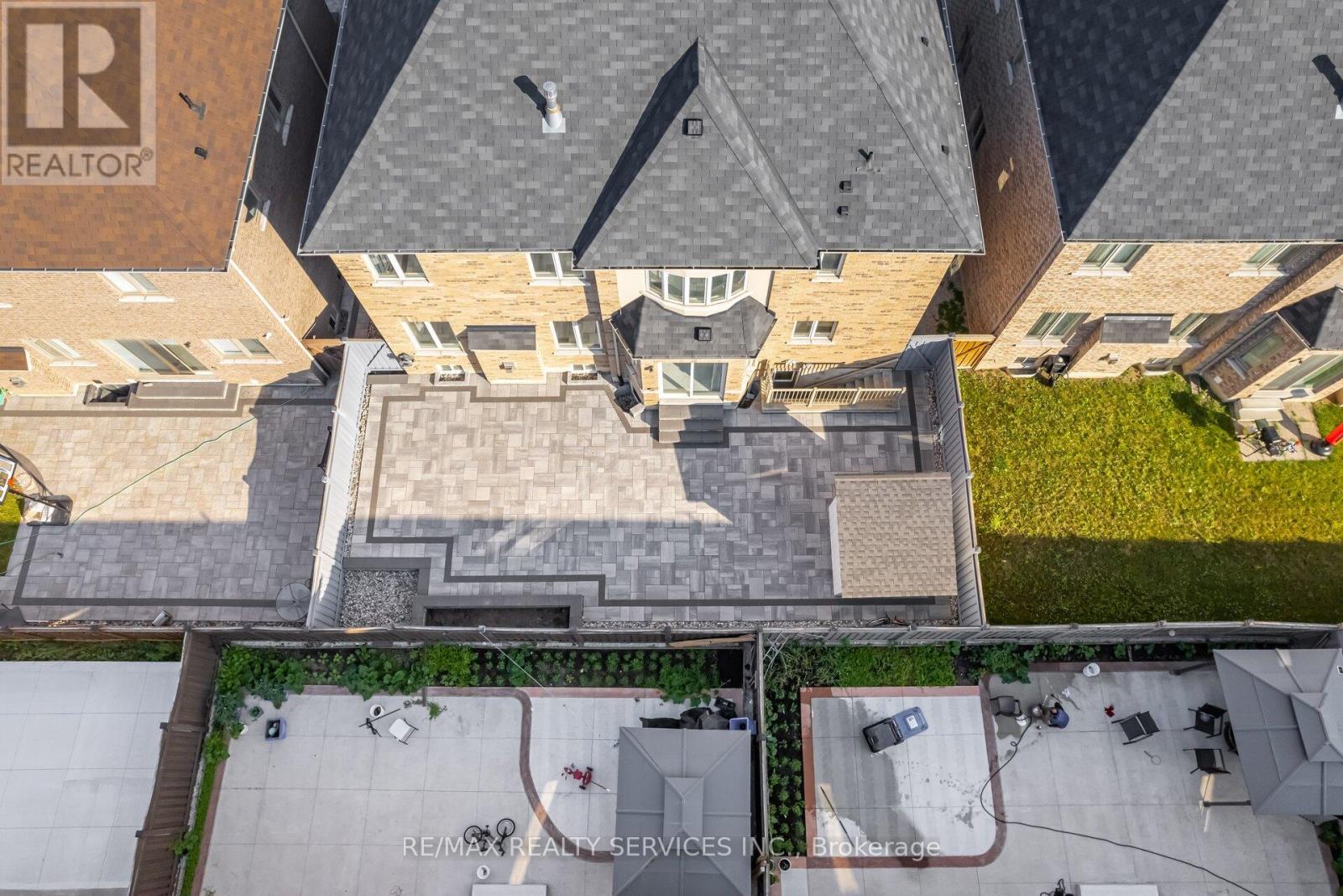 16 Venue Road, Brampton (Toronto Gore Rural Estate), Ontario  L6P 4E5 - Photo 50 - W12262258