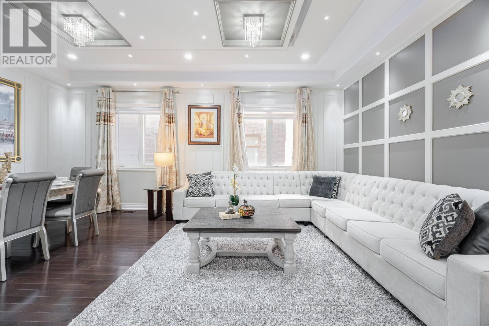 16 Venue Road, Brampton (Toronto Gore Rural Estate), Ontario  L6P 4E5 - Photo 6 - W12262258