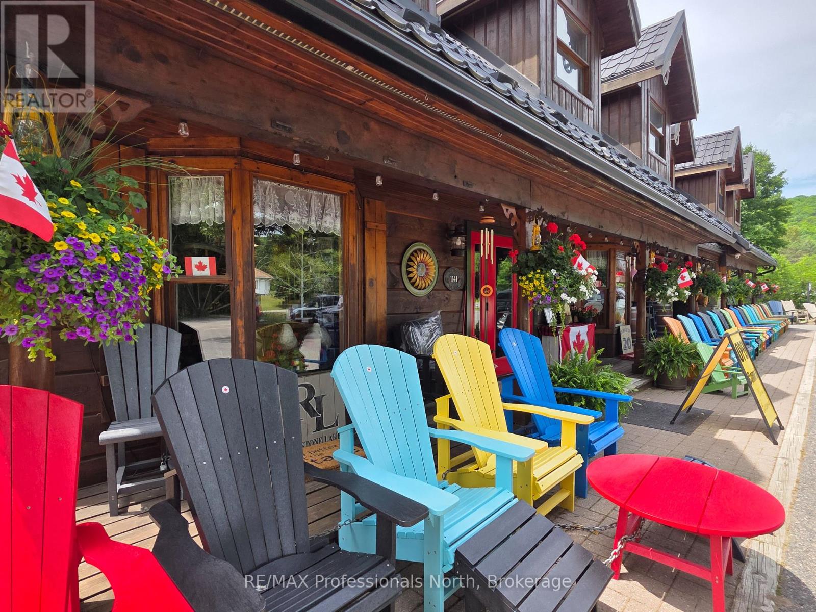 1141 Kennisis Lake Road, Dysart Et Al, Ontario  K0M 1S0 - Photo 4 - X12023846