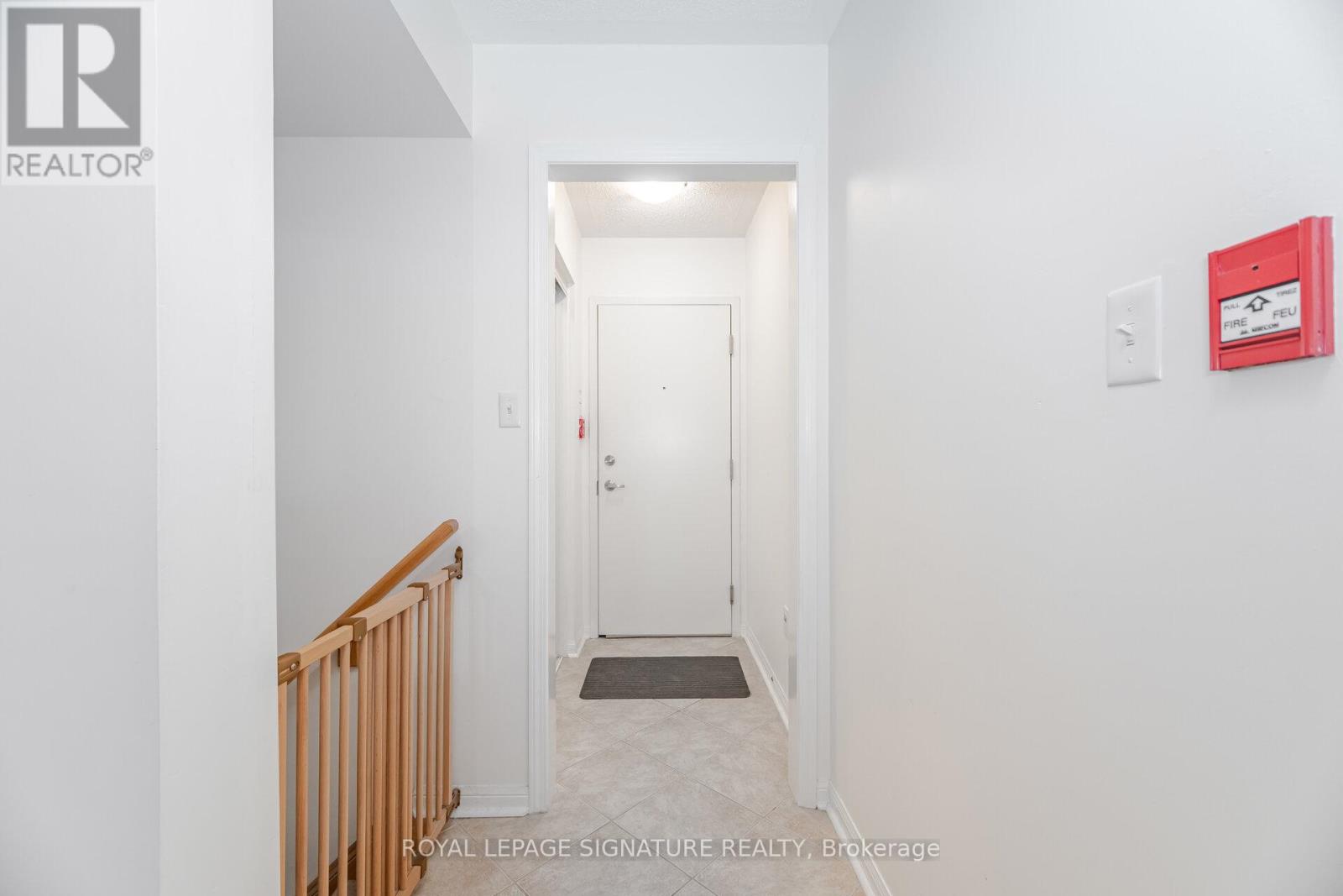 Property at 1 - 613 DUNDAS STREET image 4