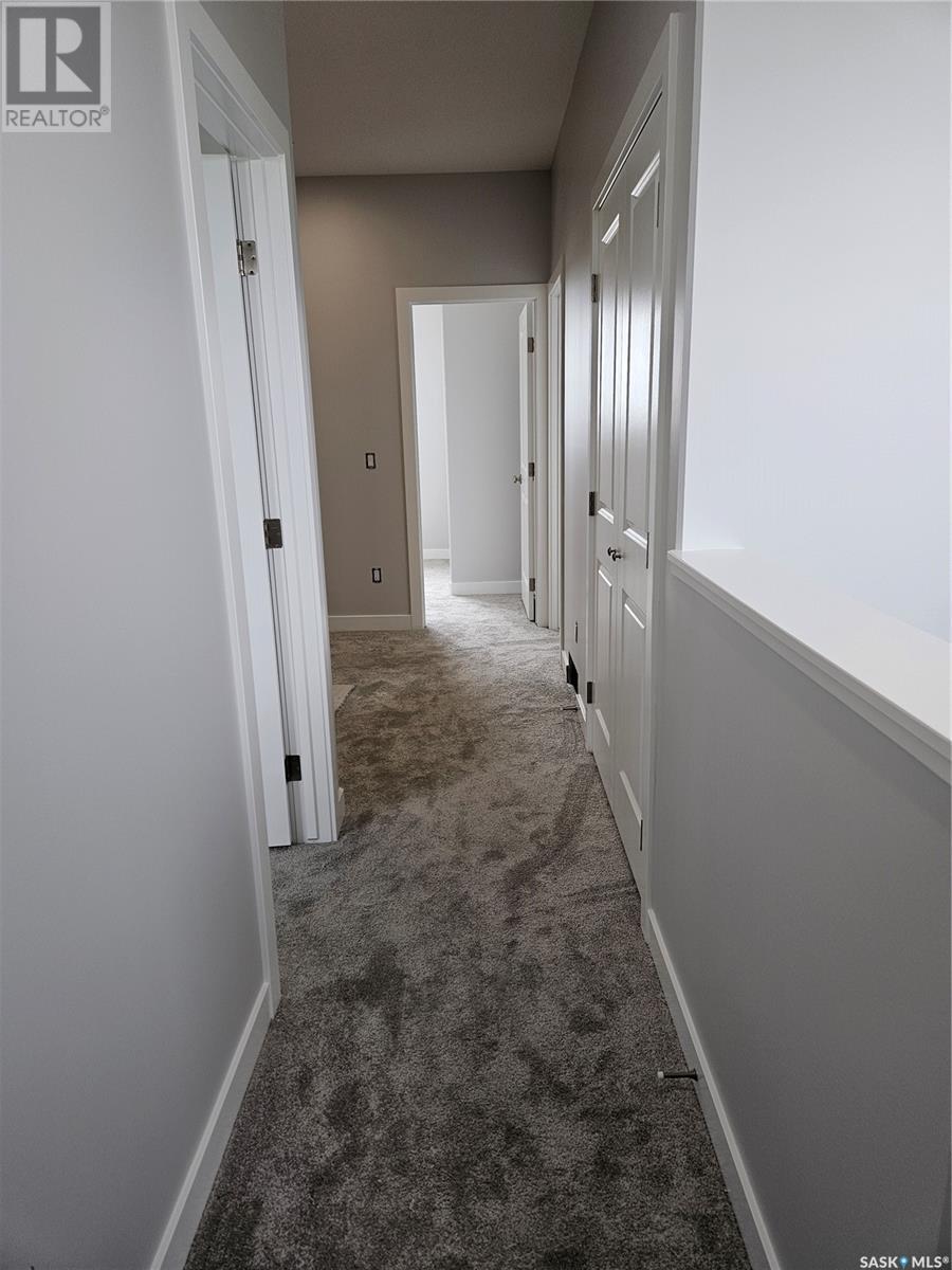 848 Delaet Bay, Warman, Saskatchewan  S0K 0A1 - Photo 19 - SK008508