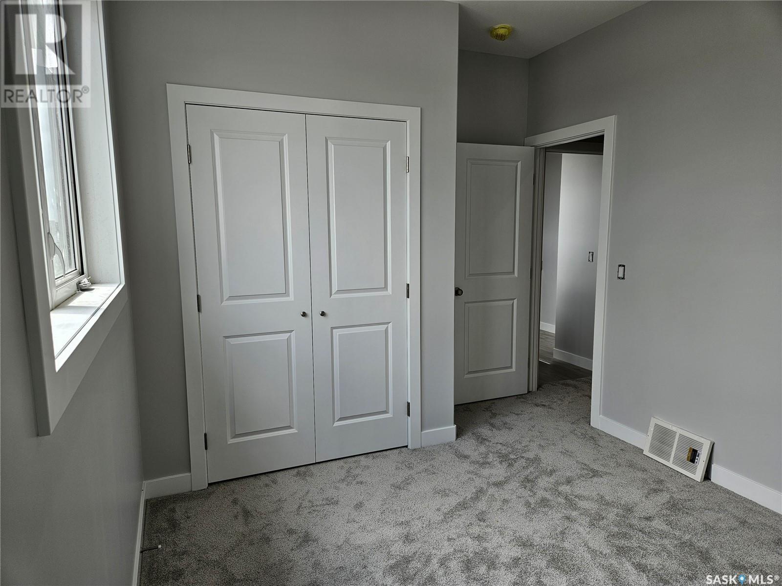 848 Delaet Bay, Warman, Saskatchewan  S0K 0A1 - Photo 33 - SK008508