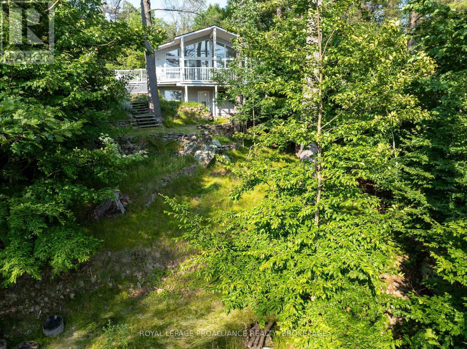 182a Brooks Point Road, Rideau Lakes, Ontario  K0G 1E0 - Photo 4 - X12262559