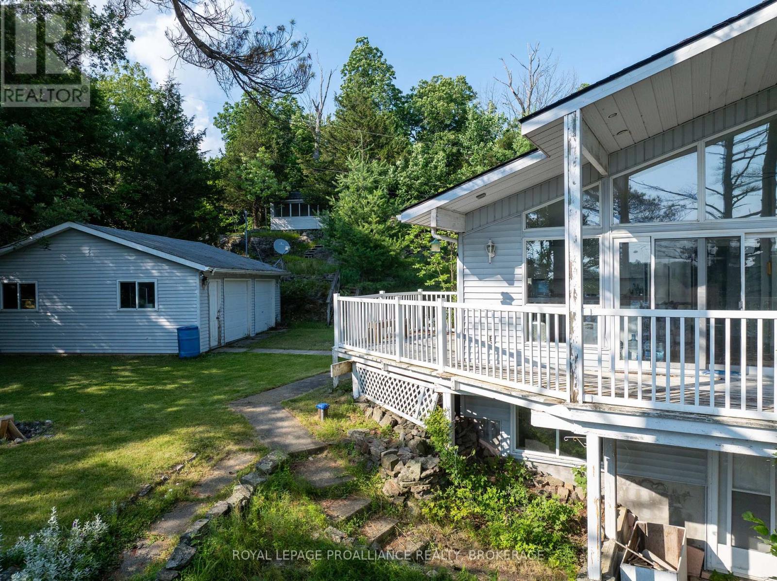 182a Brooks Point Road, Rideau Lakes, Ontario  K0G 1E0 - Photo 5 - X12262559