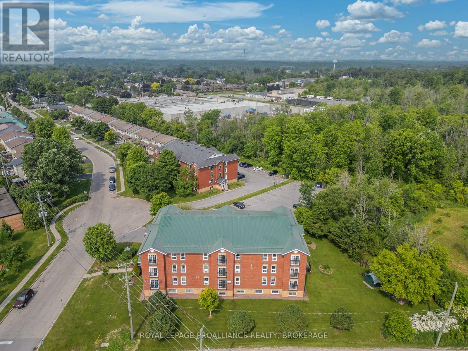 405 - 550 Talbot Place, Gananoque, Ontario  K7G 3C6 - Photo 32 - X12262634