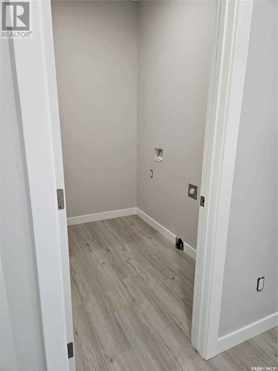 846 Delaet Bay, Warman, Saskatchewan  S0K 0A1 - Photo 14 - SK008510