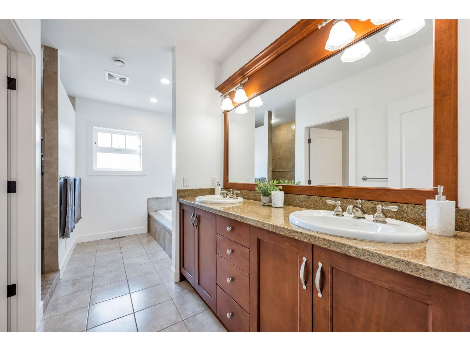 18208 92 Avenue, Surrey, British Columbia  V4N 3Y8 - Photo 25 - R3022526