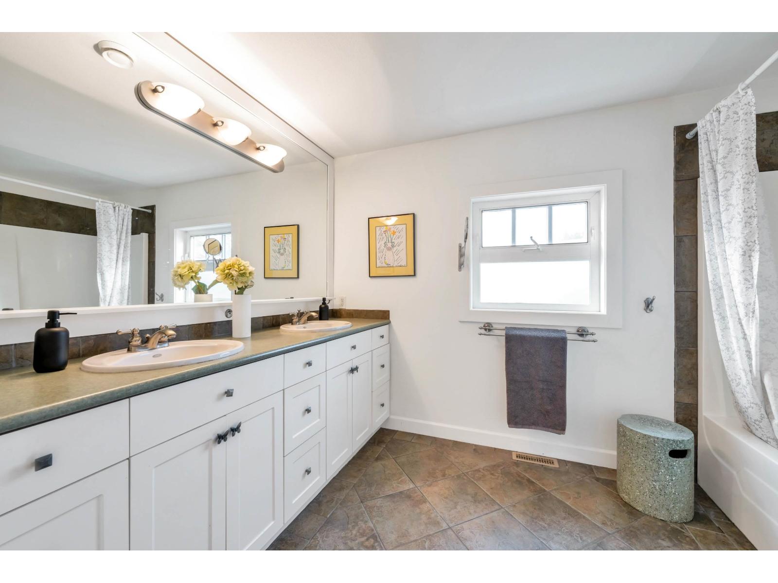 18208 92 Avenue, Surrey, British Columbia  V4N 3Y8 - Photo 31 - R3022526