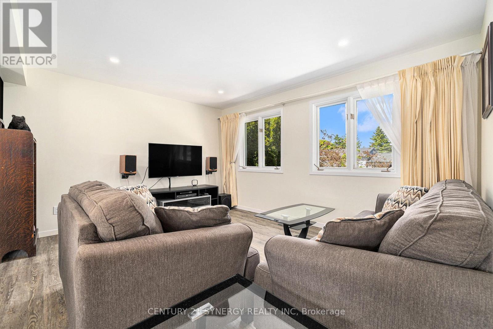 12 Morgan Avenue, Perth, Ontario  K7H 3G4 - Photo 6 - X12262613