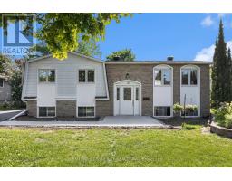 12 MORGAN AVENUE, Perth, Ontario