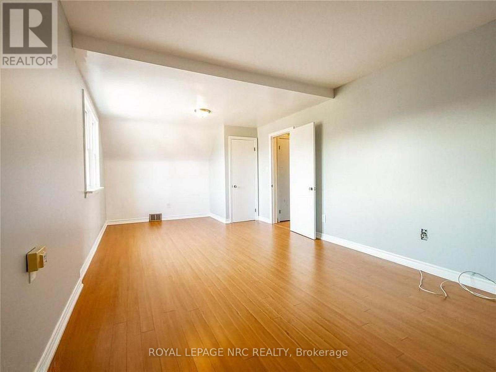 3090 Dorchester Road, Niagara Falls, Ontario  L2J 2Z7 - Photo 21 - X12262567