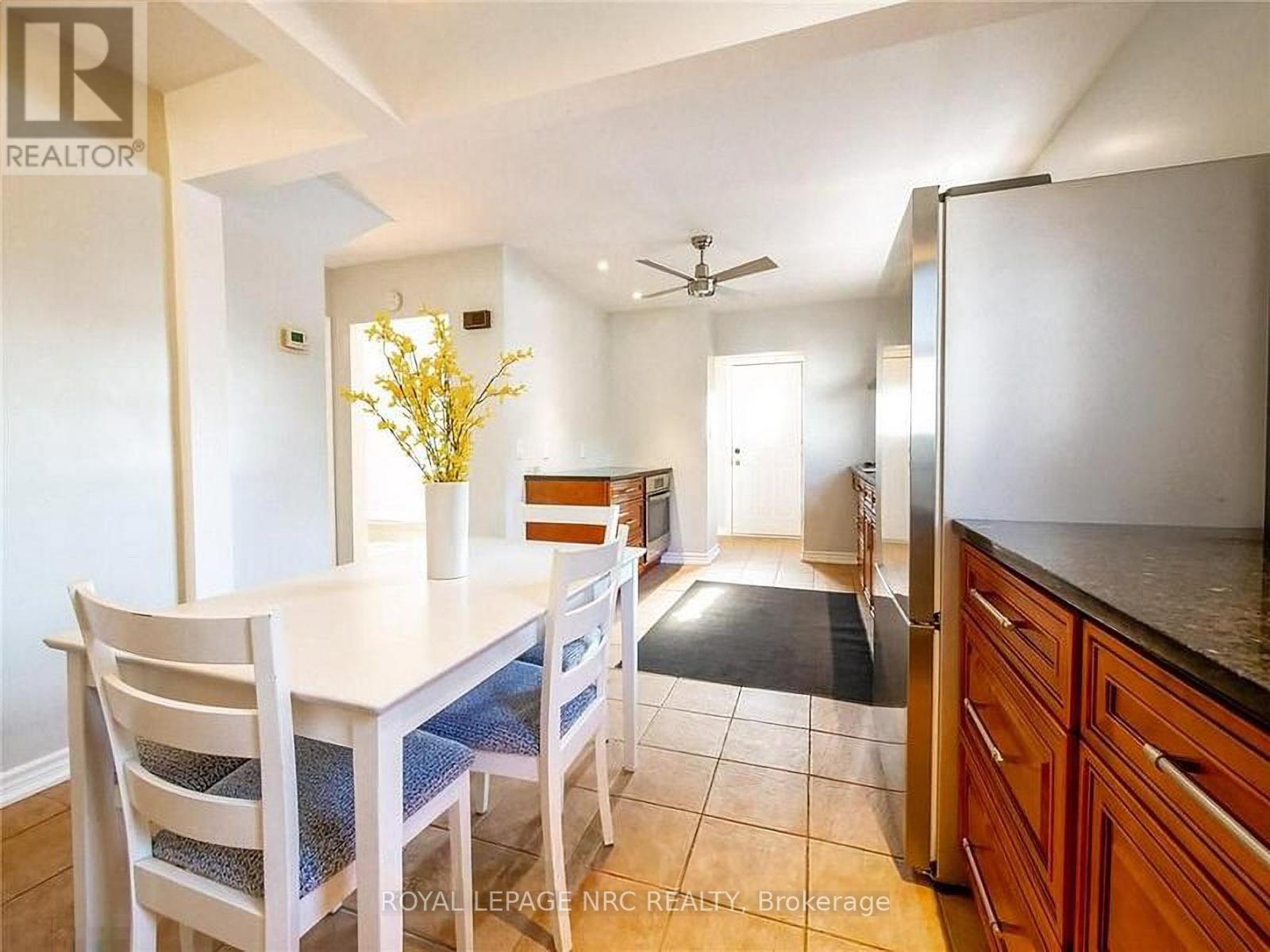 3090 Dorchester Road, Niagara Falls, Ontario  L2J 2Z7 - Photo 8 - X12262567