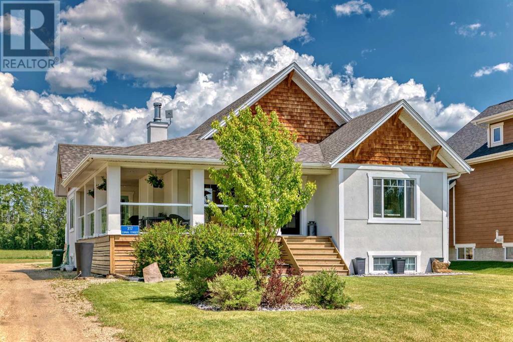 317 Canal Street, Rural Ponoka County, Alberta  T0C 2J0 - Photo 1 - A2236435