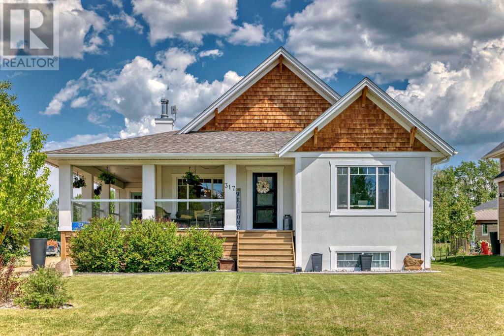 317 Canal Street, Rural Ponoka County, Alberta  T0C 2J0 - Photo 2 - A2236435