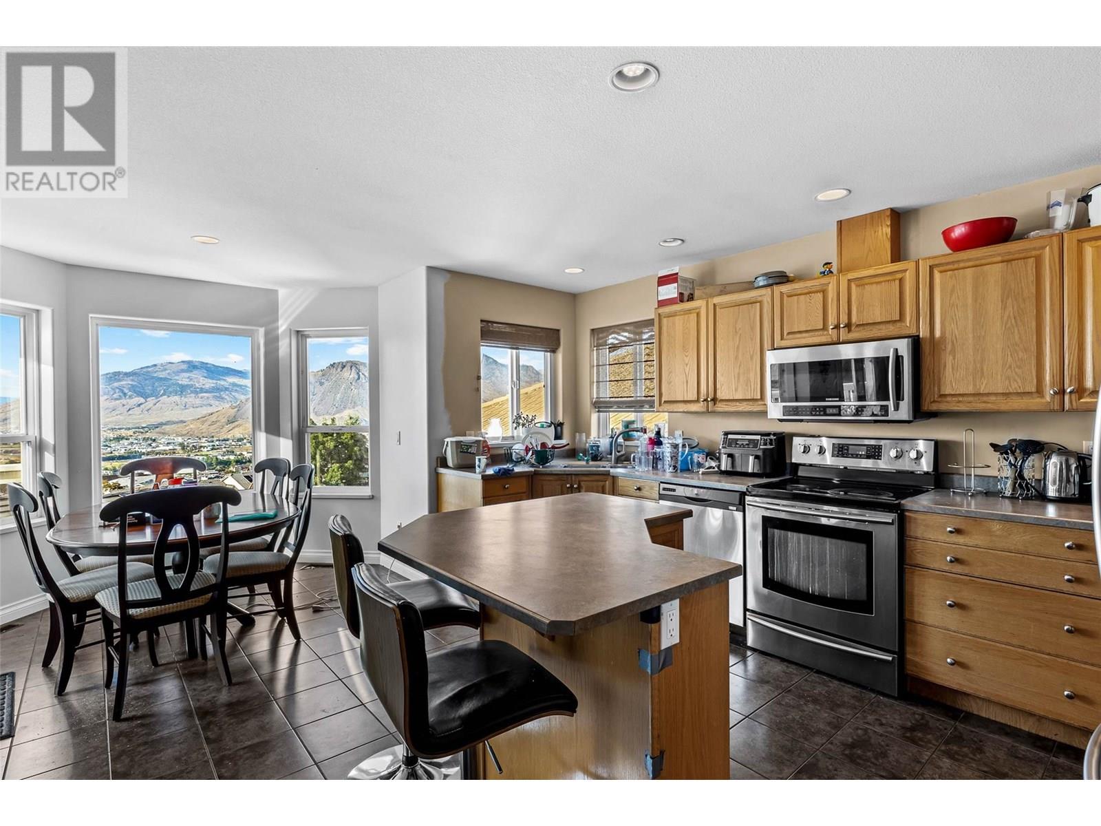 125 Mahood Place, Kamloops, British Columbia  V2C 6P7 - Photo 7 - 10354702