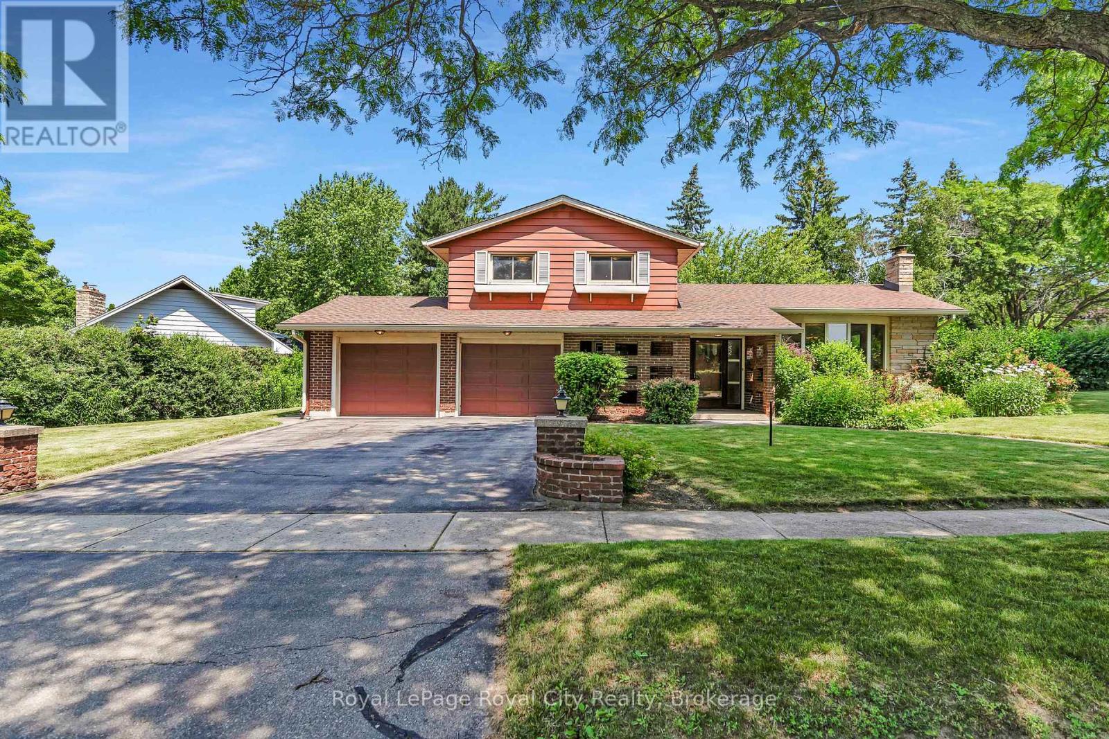 Property at 3 TAMARACK PLACE image 1