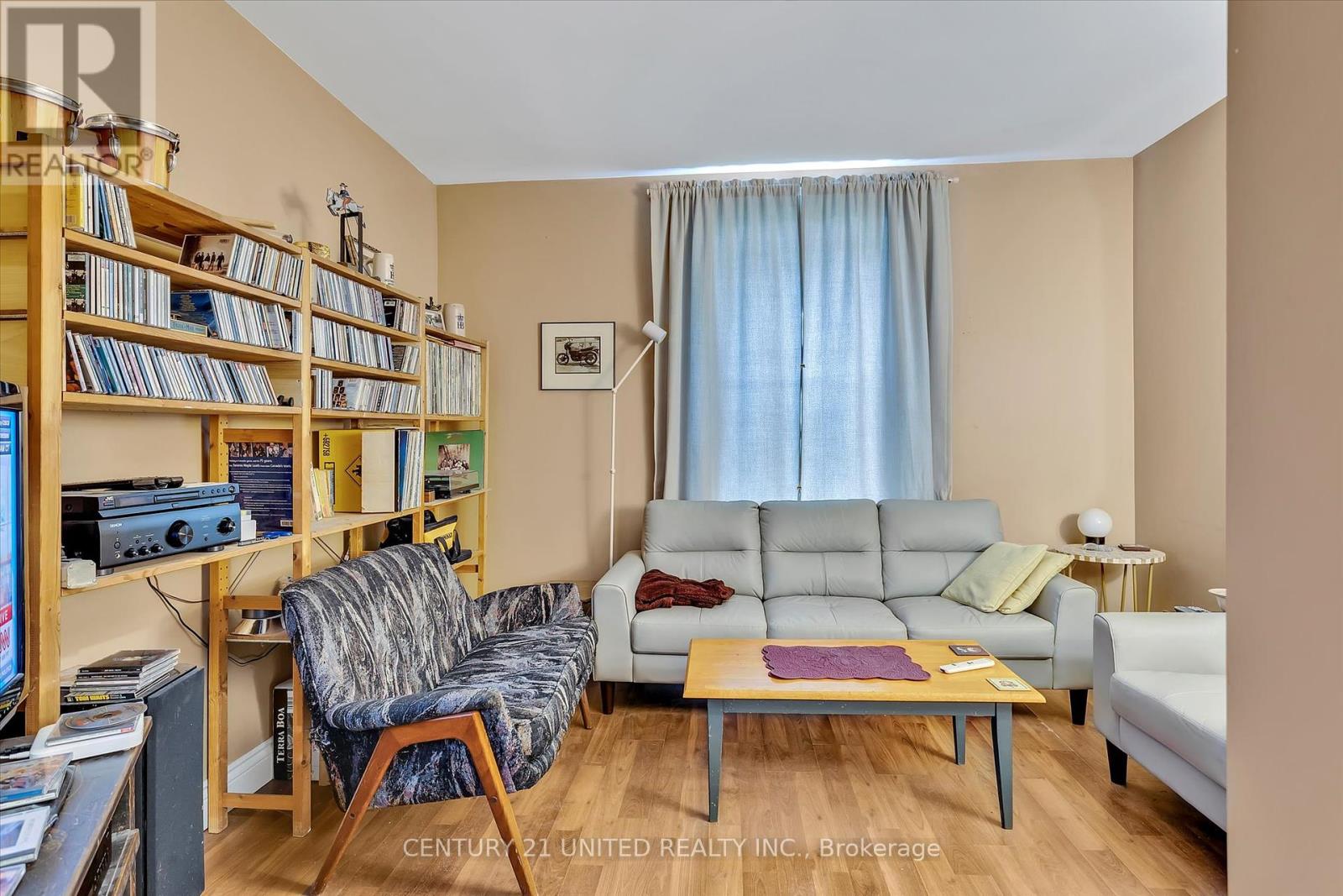 203 Carlisle Avenue, Peterborough, Ontario  K9H 1J7 - Photo 11 - X12262533