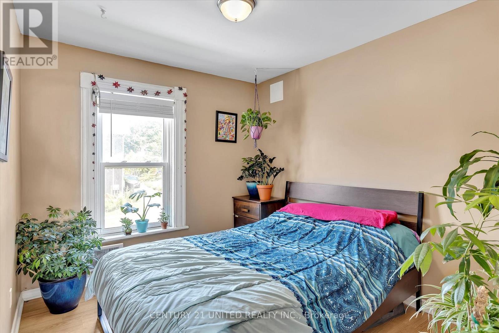 203 Carlisle Avenue, Peterborough, Ontario  K9H 1J7 - Photo 16 - X12262533