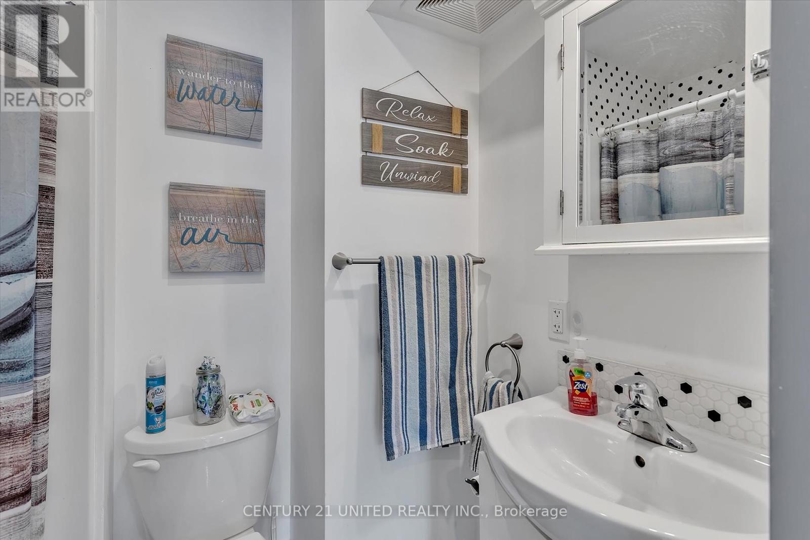 203 Carlisle Avenue, Peterborough, Ontario  K9H 1J7 - Photo 22 - X12262533