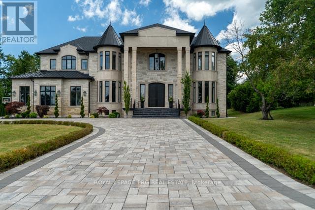 12 HOLLYWOOD CRESCENT, King, Ontario