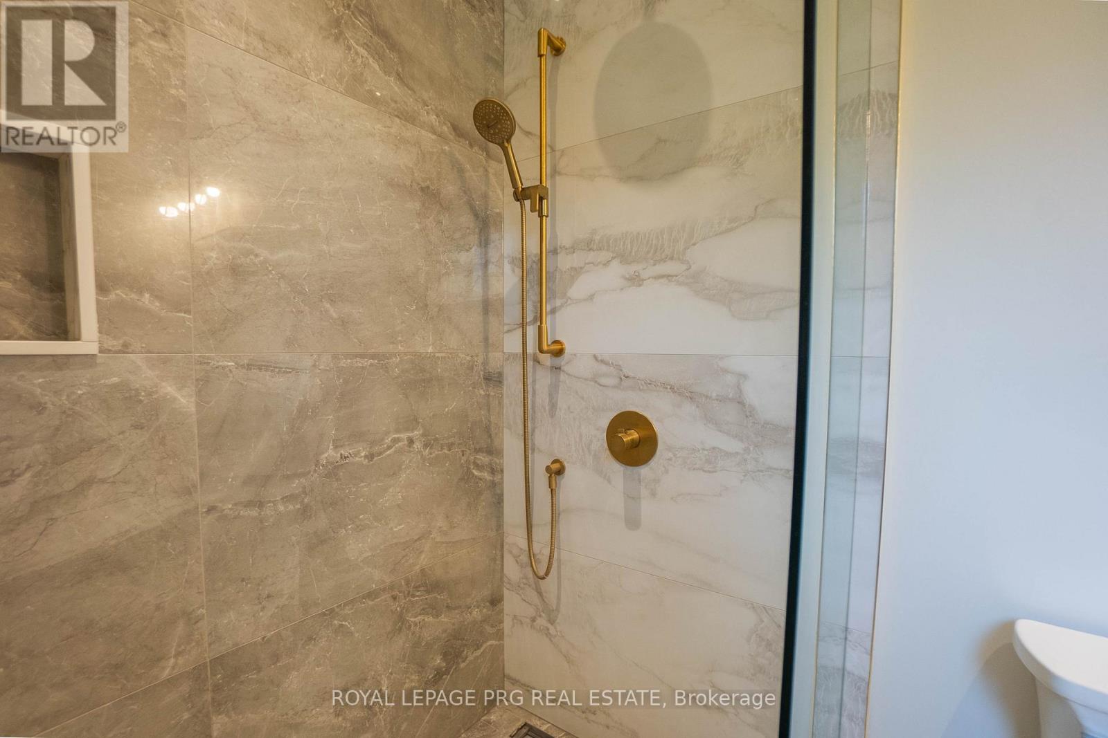 12 Hollywood Crescent, King, Ontario  L0G 1N0 - Photo 44 - N12262501
