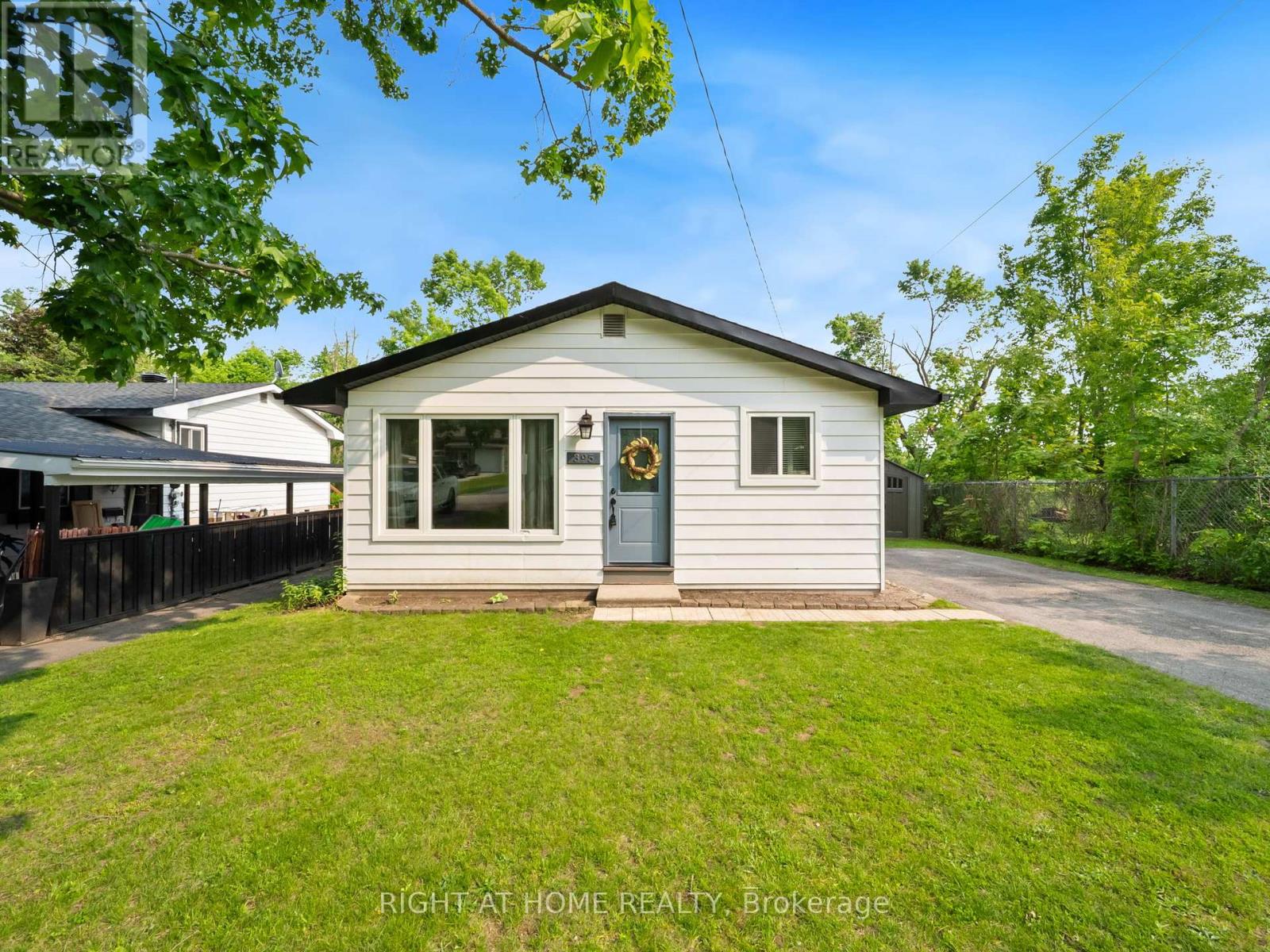 Property at 395 HOMEWOOD AVENUE image 2