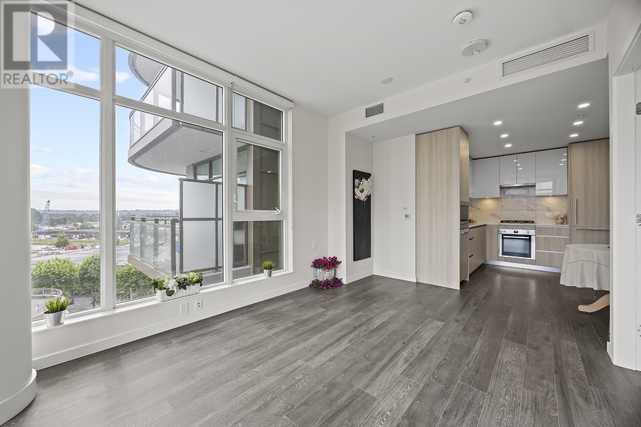 703 5311 GORING STREET, burnaby, British Columbia