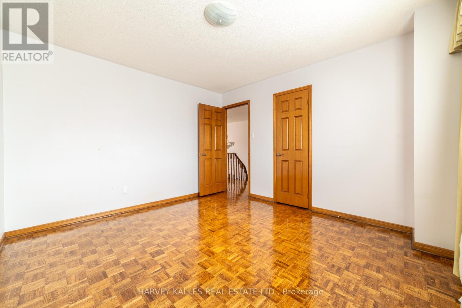 4257 Starlight Crescent, Mississauga (Rathwood), Ontario  L4W 4R4 - Photo 19 - W12262432