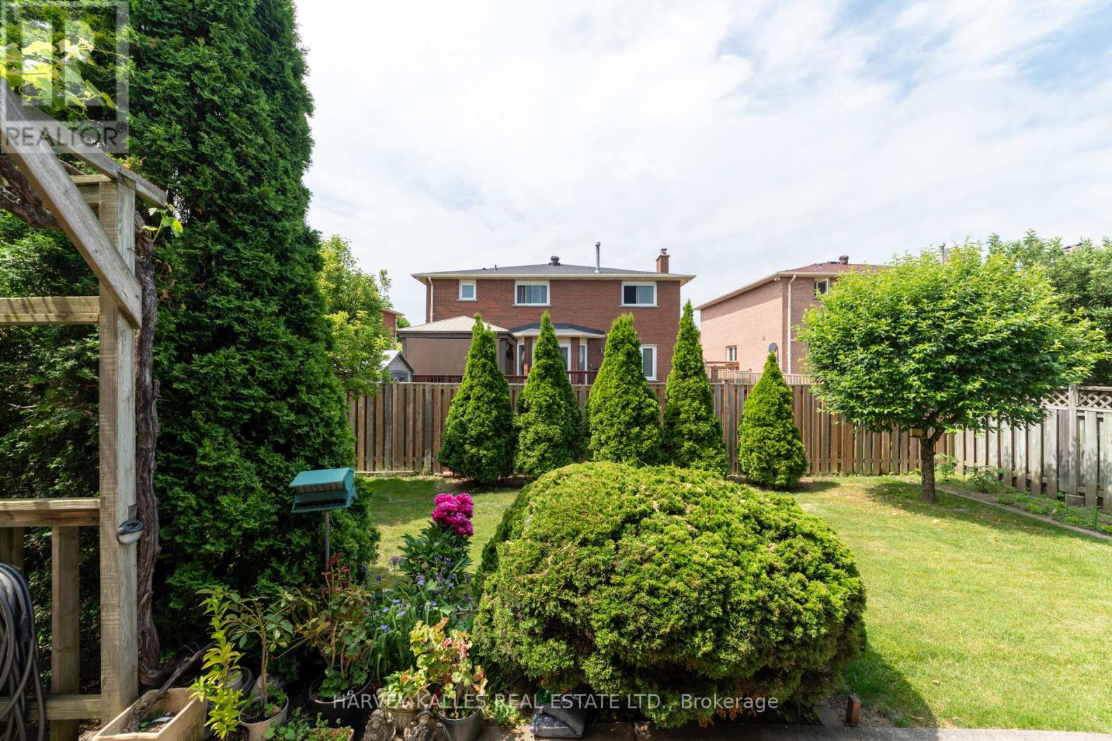 4257 Starlight Crescent, Mississauga (Rathwood), Ontario  L4W 4R4 - Photo 36 - W12262432