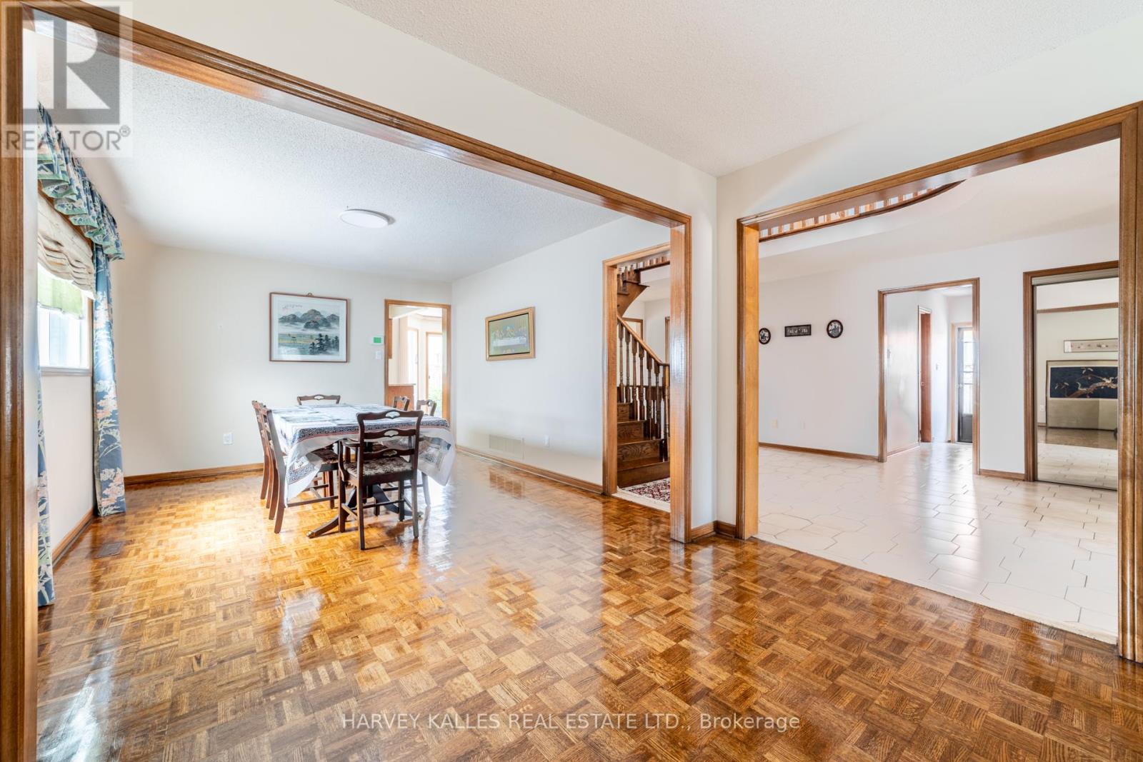 Property at 4257 STARLIGHT CRESCENT image 4