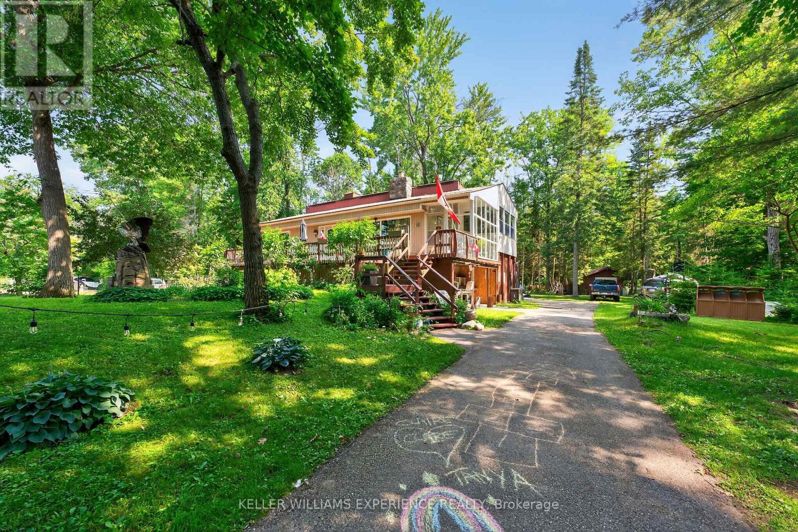 27 Wolverine Beach Road, Georgian Bay, Ontario  P0E 1E0 - Photo 1 - X12262423
