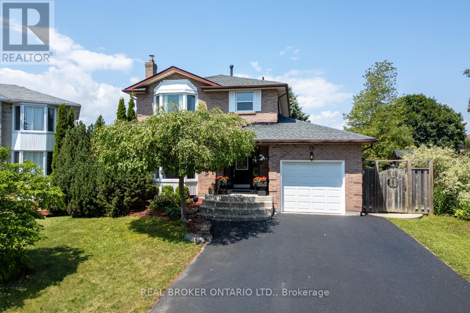 Property at 78 CHERRY BLOSSOM CRESCENT image 2
