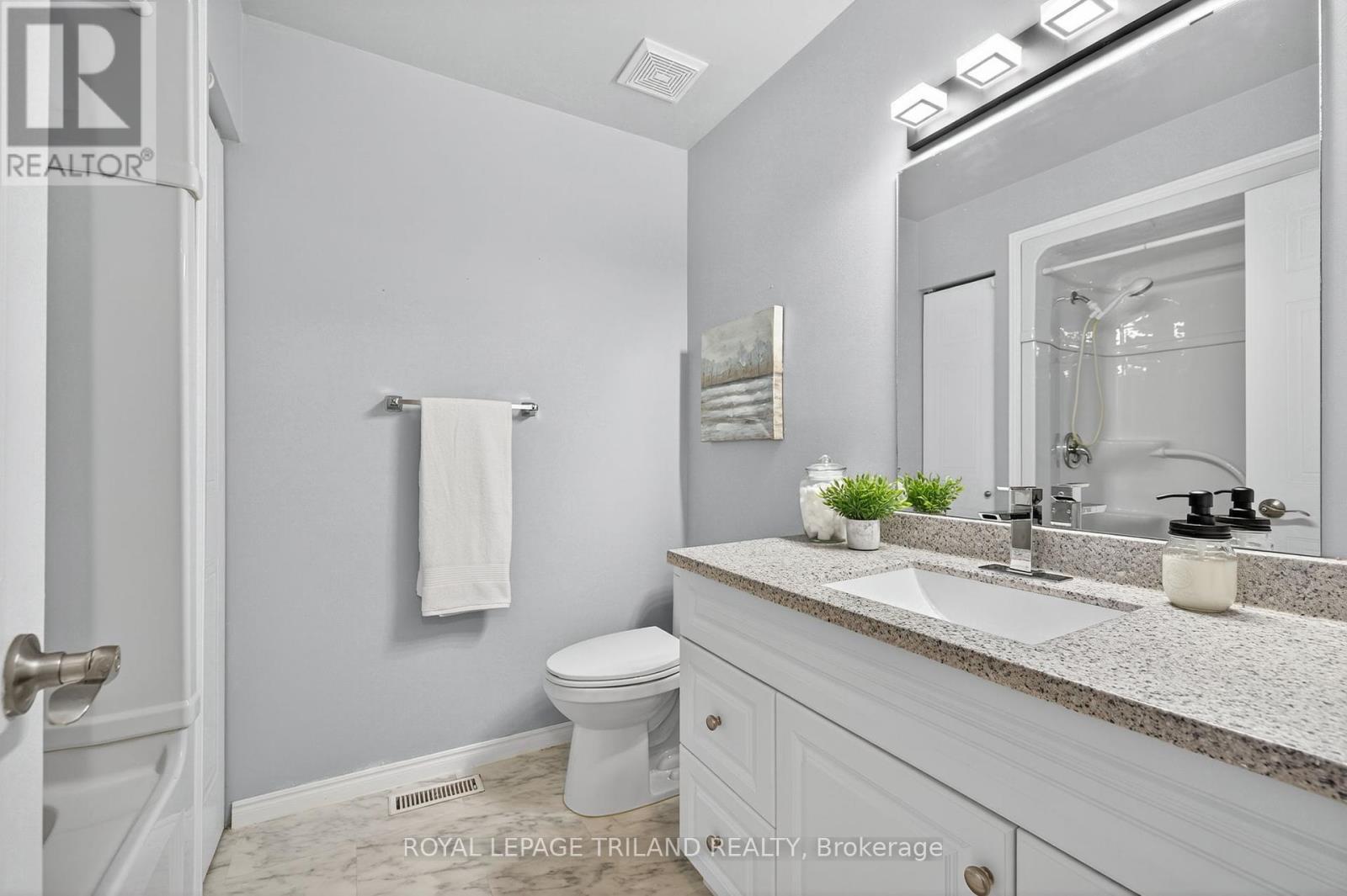 25 - 131 Bonaventure Drive, London East (East I), Ontario  N5V 4H8 - Photo 25 - X12262678