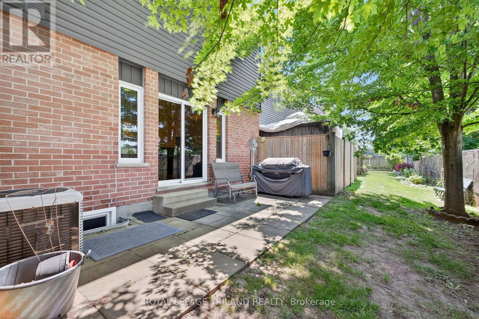 25 - 131 Bonaventure Drive, London East (East I), Ontario  N5V 4H8 - Photo 35 - X12262678