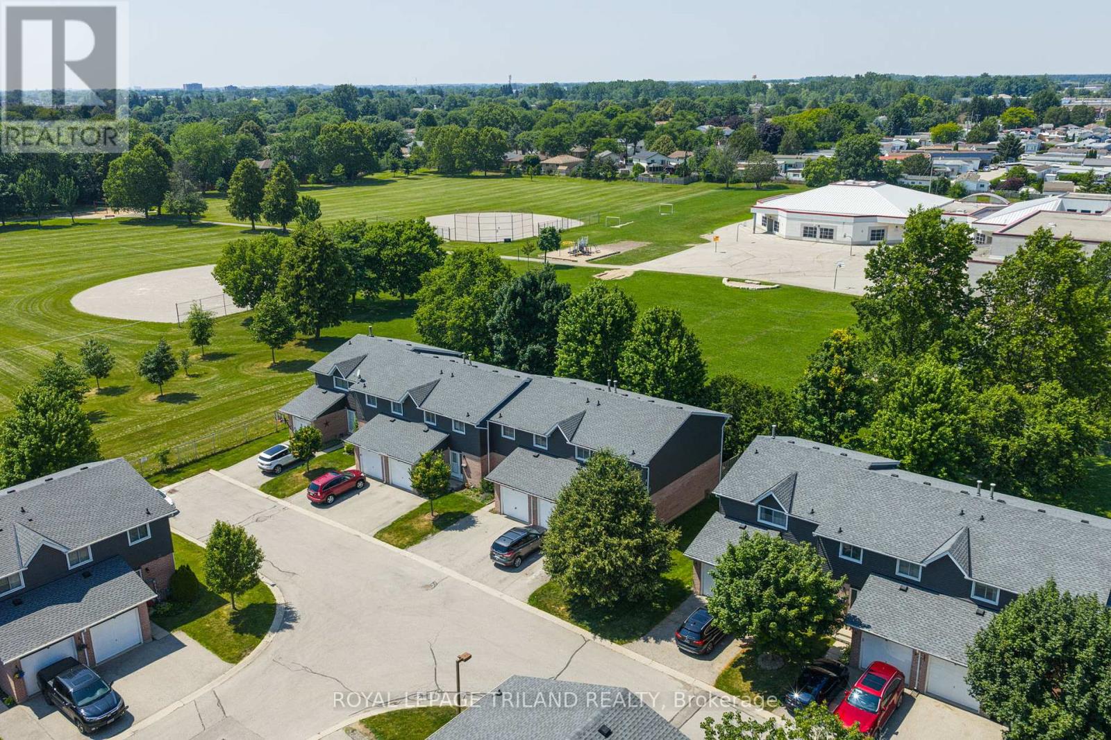 25 - 131 Bonaventure Drive, London East (East I), Ontario  N5V 4H8 - Photo 38 - X12262678