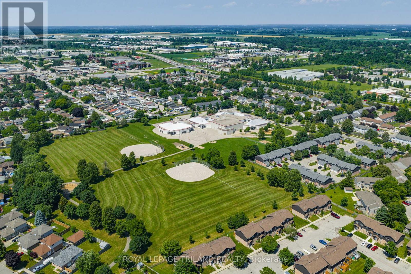 25 - 131 Bonaventure Drive, London East (East I), Ontario  N5V 4H8 - Photo 43 - X12262678