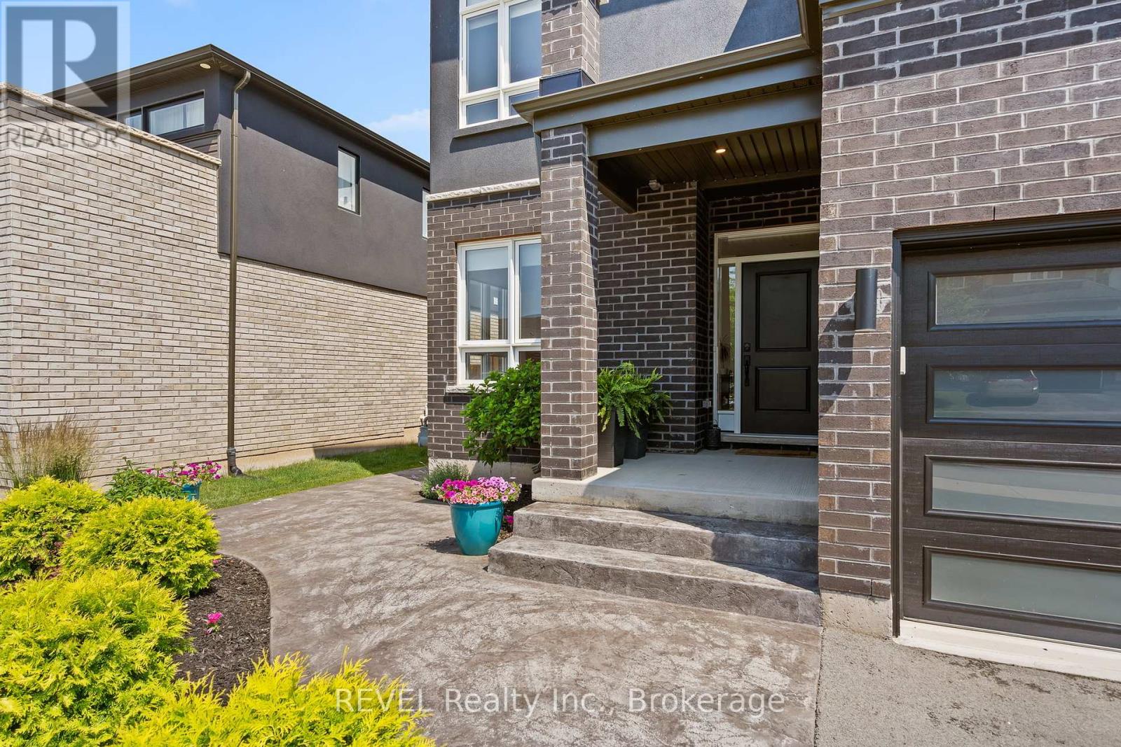 Property at 8045 BROOKSIDE DRIVE image 4