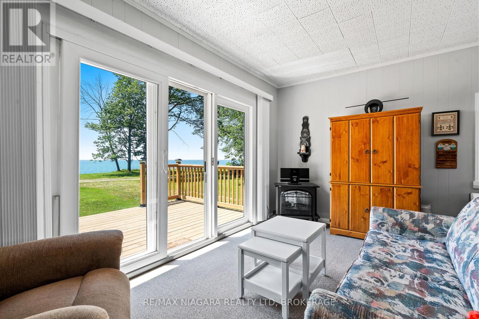 45 Erie Heights Line, Haldimand (Dunnville), Ontario  N0A 1K0 - Photo 11 - X12262843