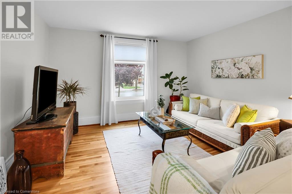 Property at 2 KIDD Avenue image 5