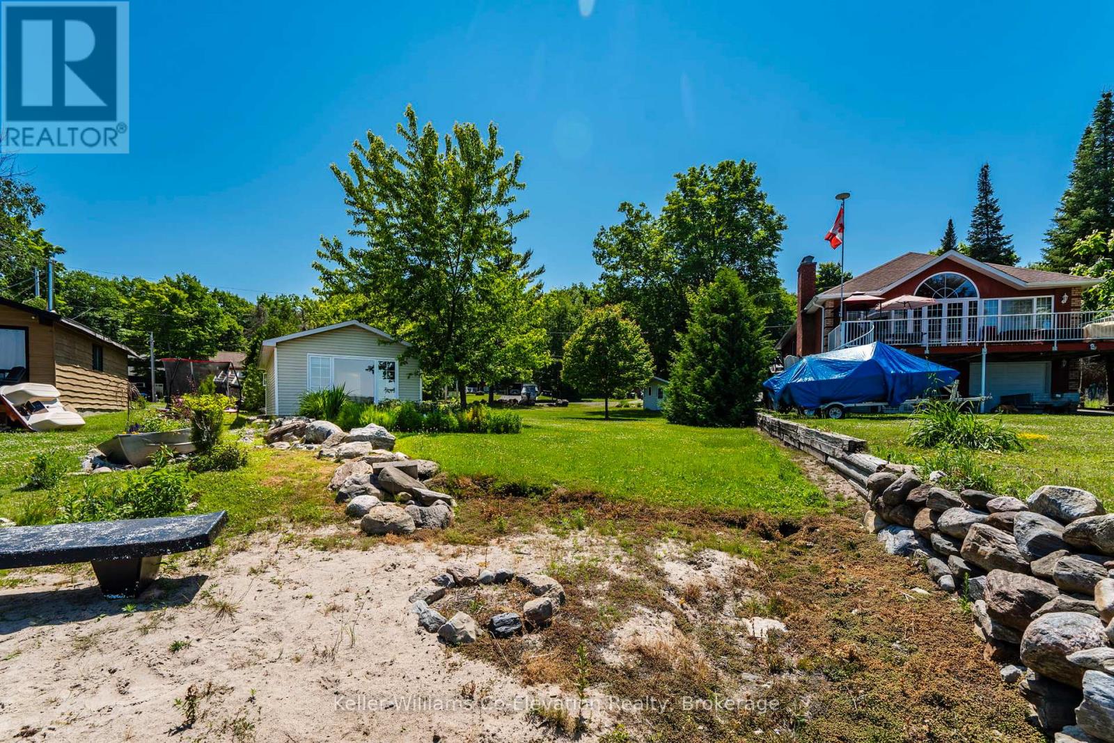 220 Robin's Point Road, Tay, Ontario  L0K 2A0 - Photo 10 - S12262727