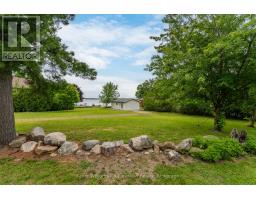 220 ROBIN'S POINT ROAD, Tay, Ontario