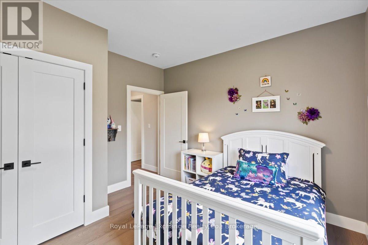 150 Louise Creek Crescent, West Grey, Ontario  N0G 1S0 - Photo 31 - X12262766