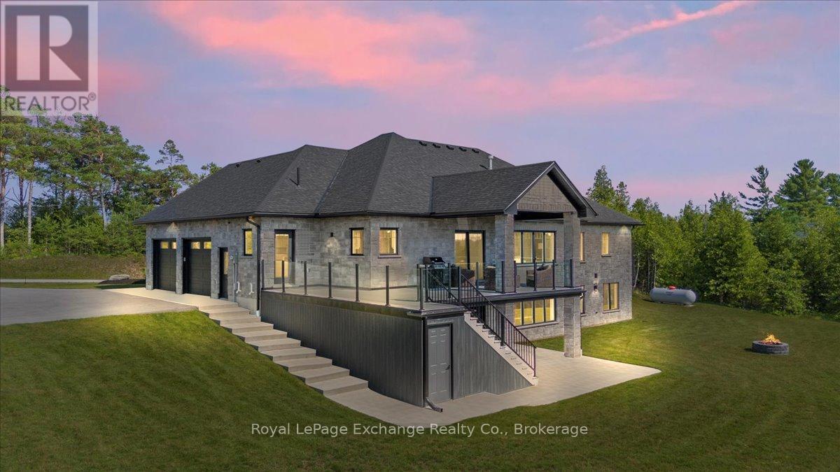 150 Louise Creek Crescent, West Grey, Ontario  N0G 1S0 - Photo 41 - X12262766