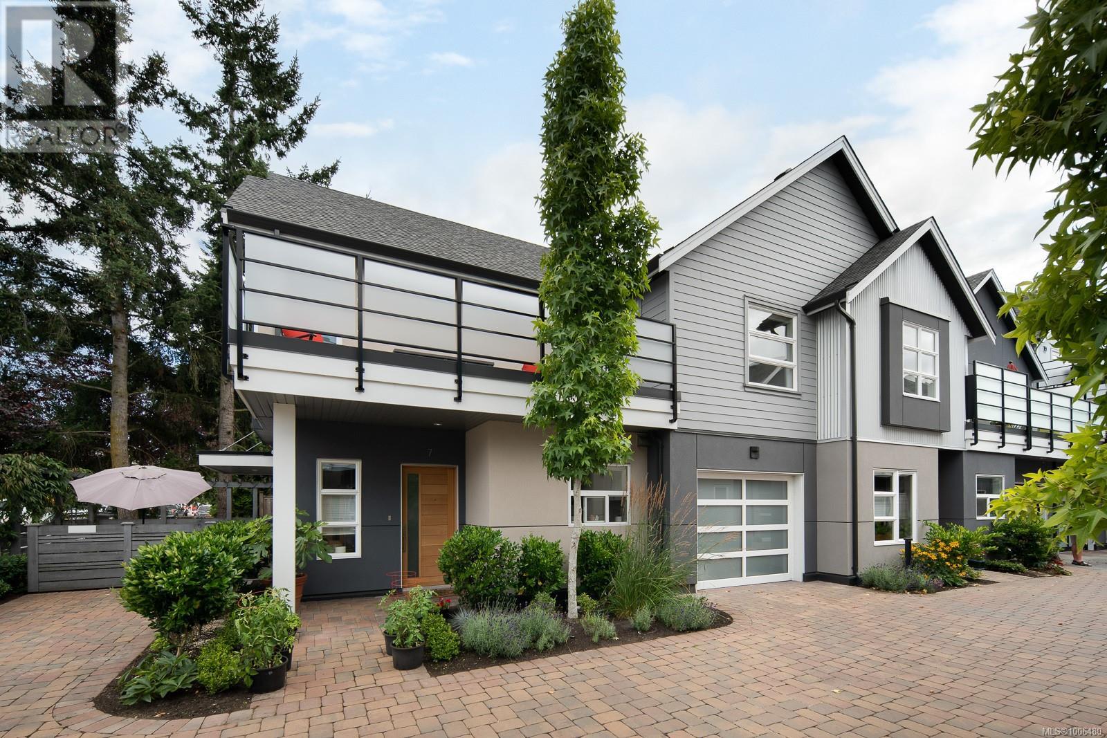 7 9889 Seventh St, Sidney, British Columbia  V8L 2V8 - Photo 1 - 1006480